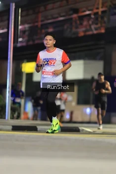 Runner Photo 4810206