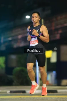 Runner Photo 4810255