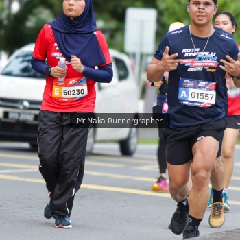 Runner Photo 48103