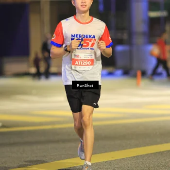 Runner Photo 4810504