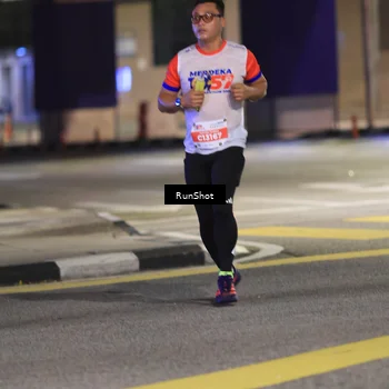 Runner Photo 4810560
