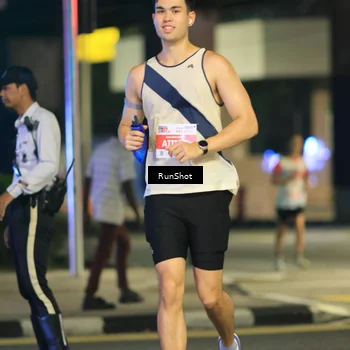 Runner Photo 4810689