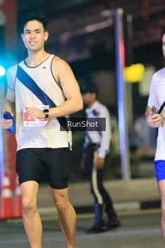 Runner Photo 4810699