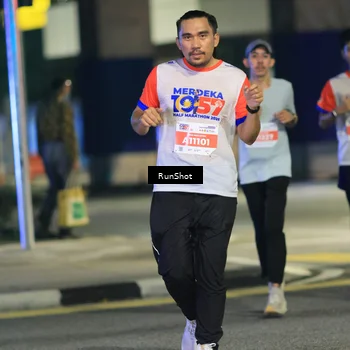 Runner Photo 4810756