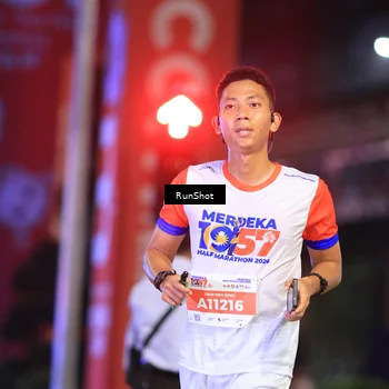 Runner Photo 4810875