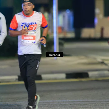 Runner Photo 4810915