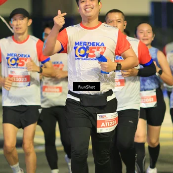 Runner Photo 4810995