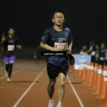 Runner Photo 4812474