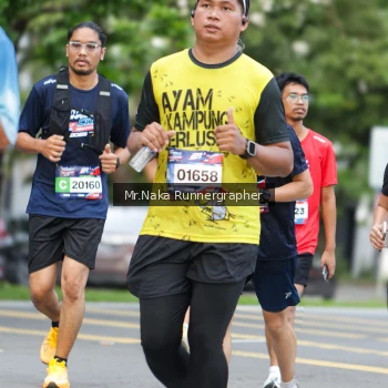 Runner Photo 48129