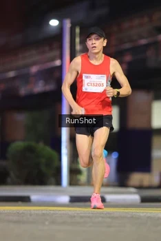 Runner Photo 4812914