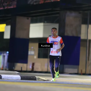 Runner Photo 4813524