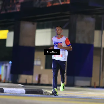 Runner Photo 4813631