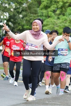 Runner Photo 48149