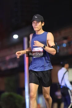 Runner Photo 4816293