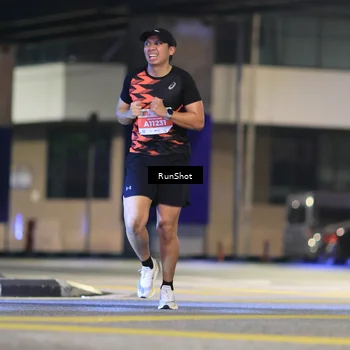 Runner Photo 4817497