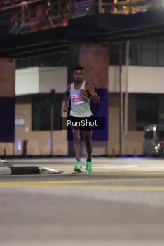 Runner Photo 4820928