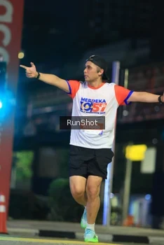 Runner Photo 4821042