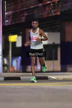 Runner Photo 4824312
