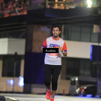 Runner Photo 4825494
