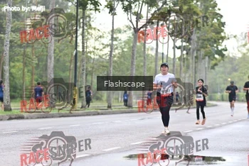 Runner Photo 482560