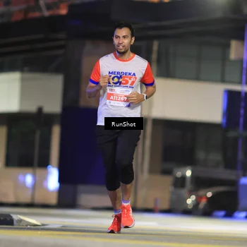 Runner Photo 4825648