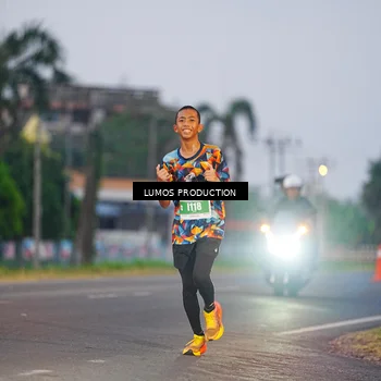 Runner Photo 4832455