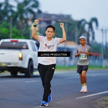 Runner Photo 4832738