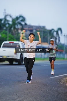 Runner Photo 4832742