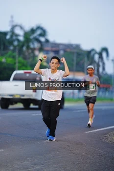 Runner Photo 4832747