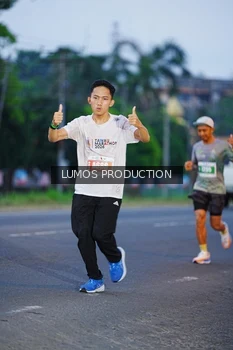 Runner Photo 4832777