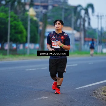 Runner Photo 4832943