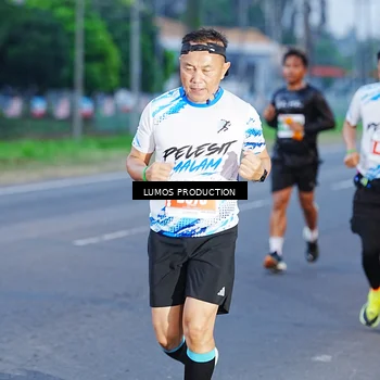 Runner Photo 4832945