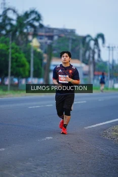 Runner Photo 4832970