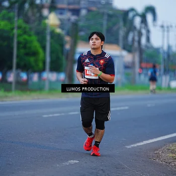Runner Photo 4832979
