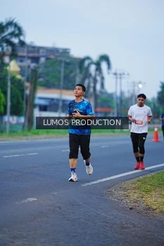 Runner Photo 4832990