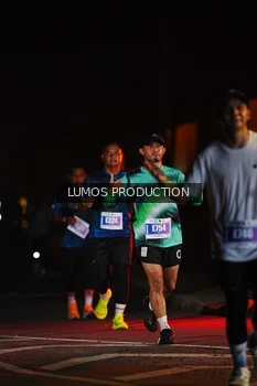 Runner Photo 4833096