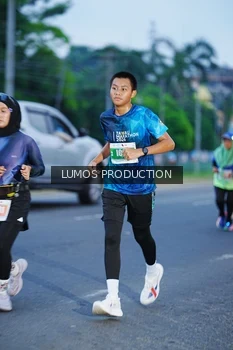 Runner Photo 4833265