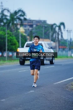 Runner Photo 4833346