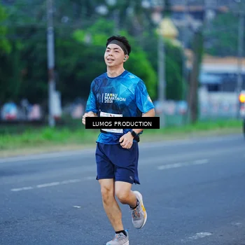 Runner Photo 4833364