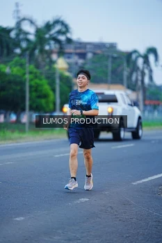 Runner Photo 4833383