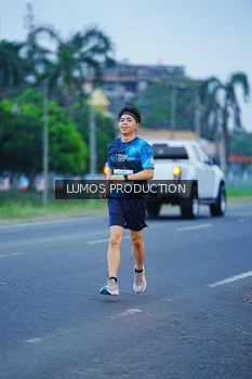 Runner Photo 4833384