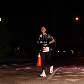 Runner Photo 4833408