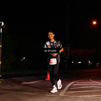 Runner Photo 4833409