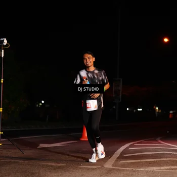 Runner Photo 4833412