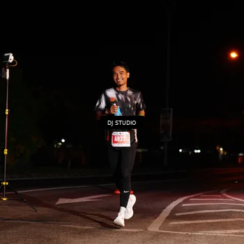 Runner Photo 4833416