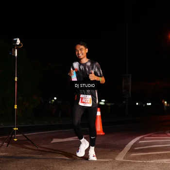 Runner Photo 4833423