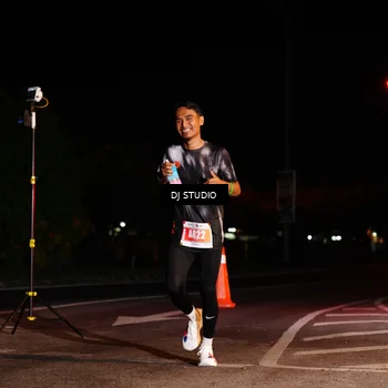 Runner Photo 4833424