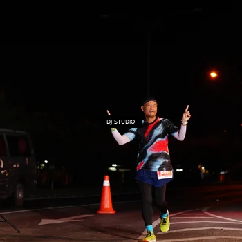 Runner Photo 4833439