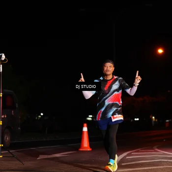 Runner Photo 4833449