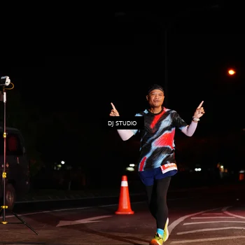 Runner Photo 4833451